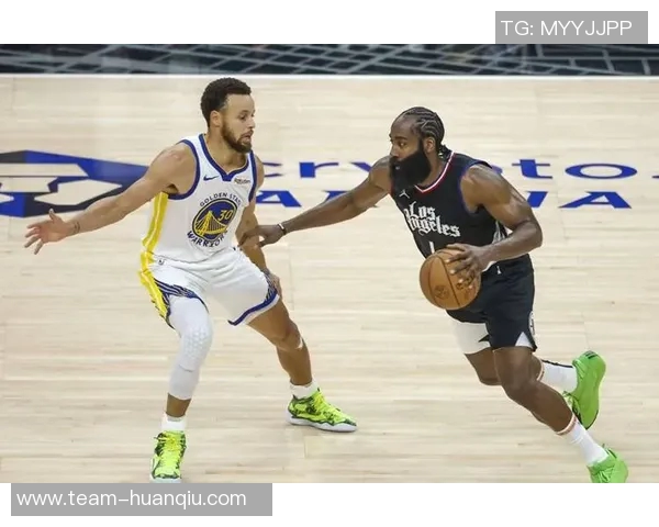 关键时刻三分命中率排行小白高居第一库里紧随其后小贾约基奇哈登表现不俗